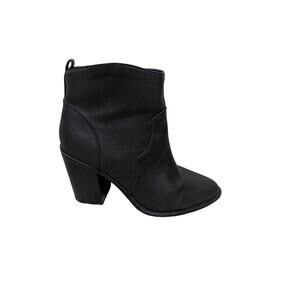 Express Women 8 Black Faux Leather Ankle Boots Western Pointed Toe Block Heel